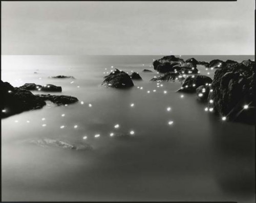 Tokihiro Sato photography - Black and white transparency over lightbox